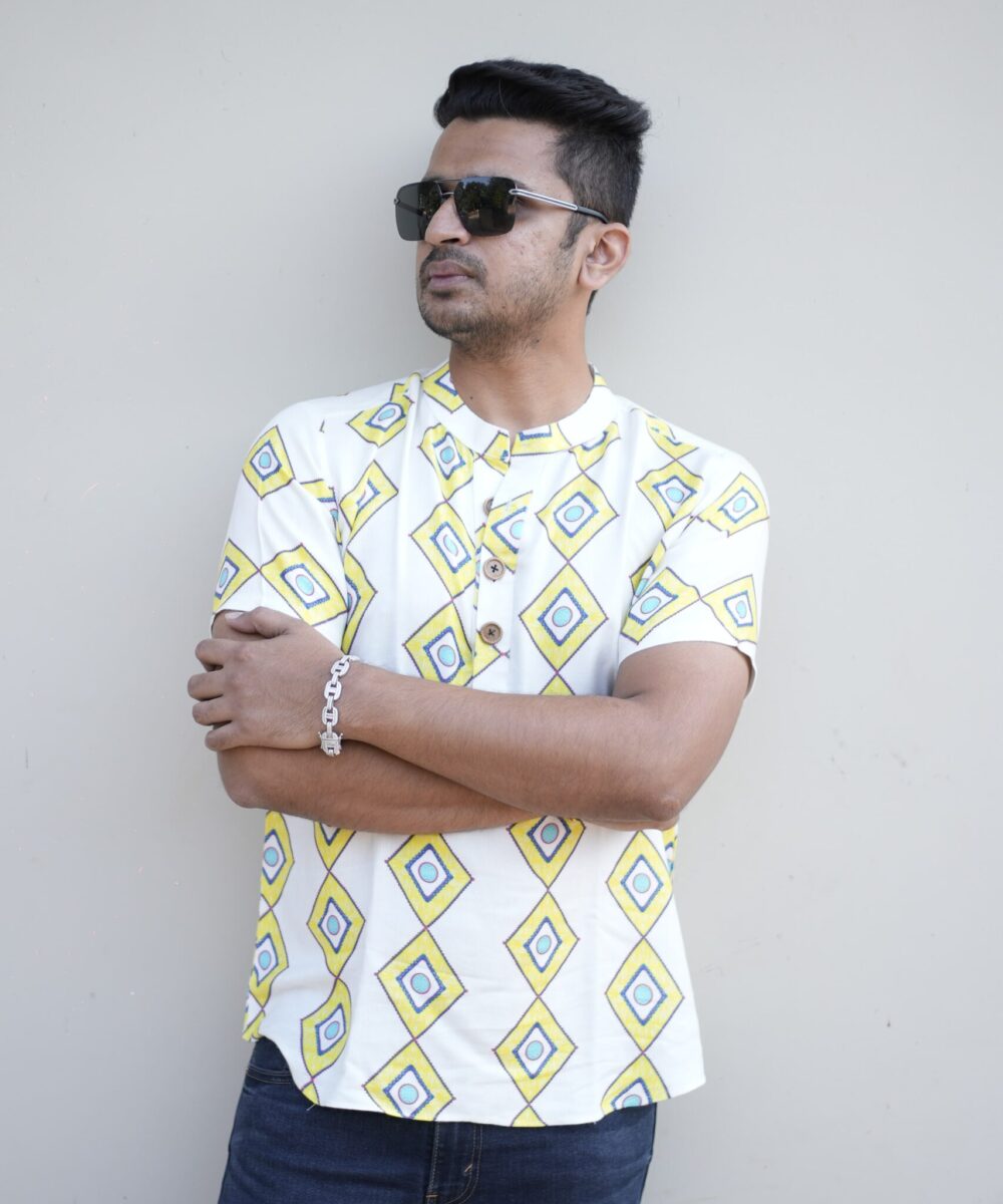 The Kurta Shirt - Image 3